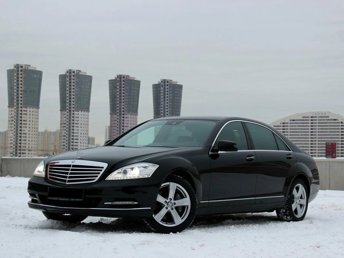 Купить мерседес w221. Mercedes-Benz w221. Mercedes w221. Mercedes Benz 221. Mercedes-Benz w221 long.