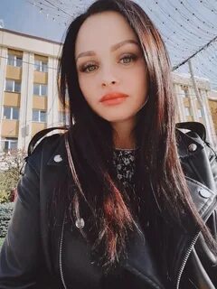 Сколько лет кристине