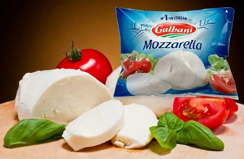 Название греческих сыров. Моцарелла фетакса. Моцарелла, сулугуни, Фета. Фета моцарелла. Сыр для салата.