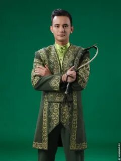 Ұзын аяқты қызды блять