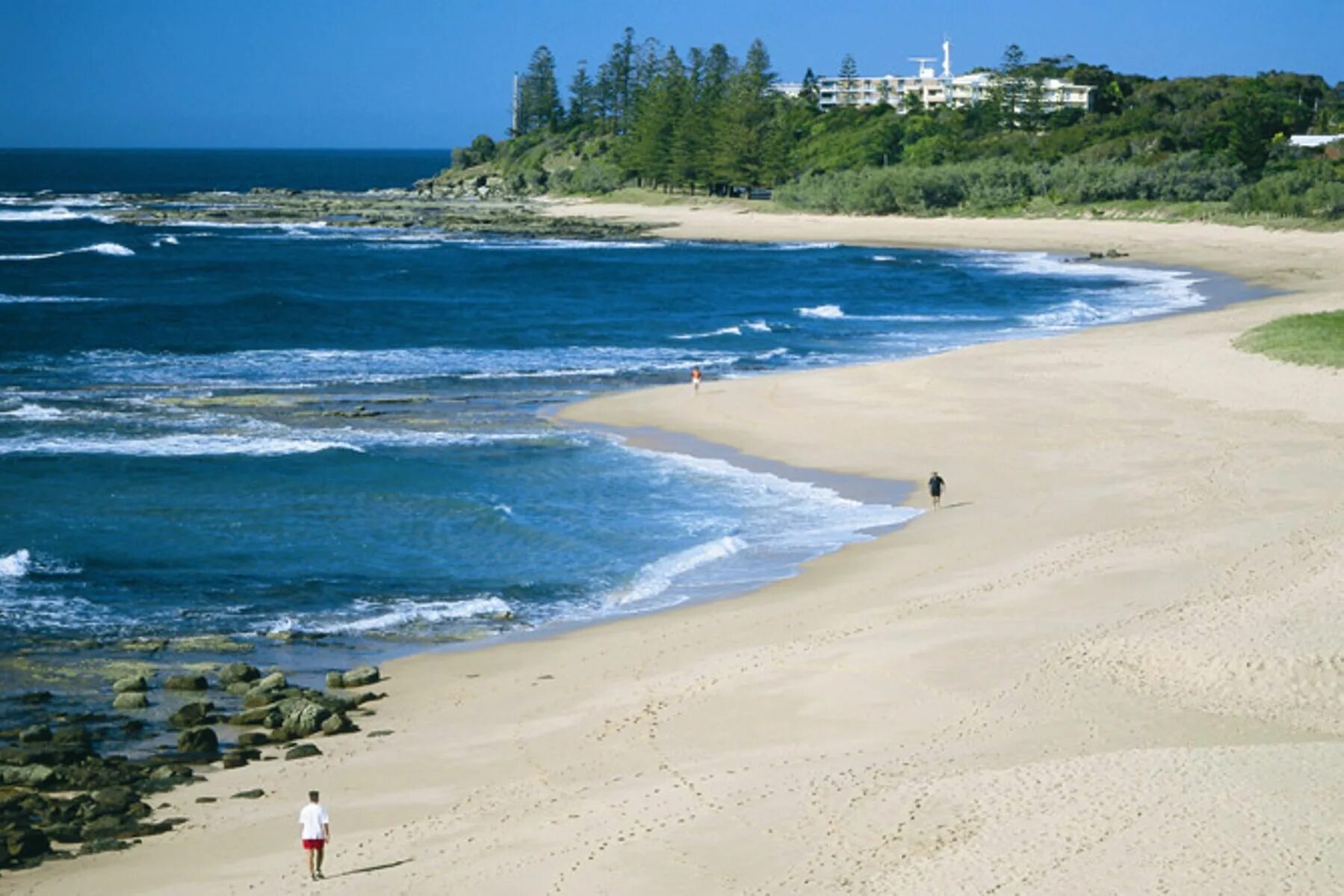 Лефкада остров в греции. Голубая лагуна геленджик сосновка. Пляж дубрава на пироговском. Где найти пляж. Пляжи мира с людьми.