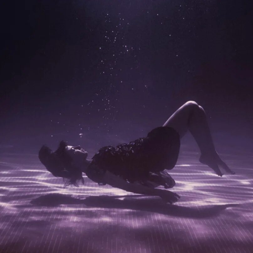 Drown in my tears. I m drowning. sea of tears. i&#039;m drowning in my tears again. i&#039;m drowning i&#039;m elfo.