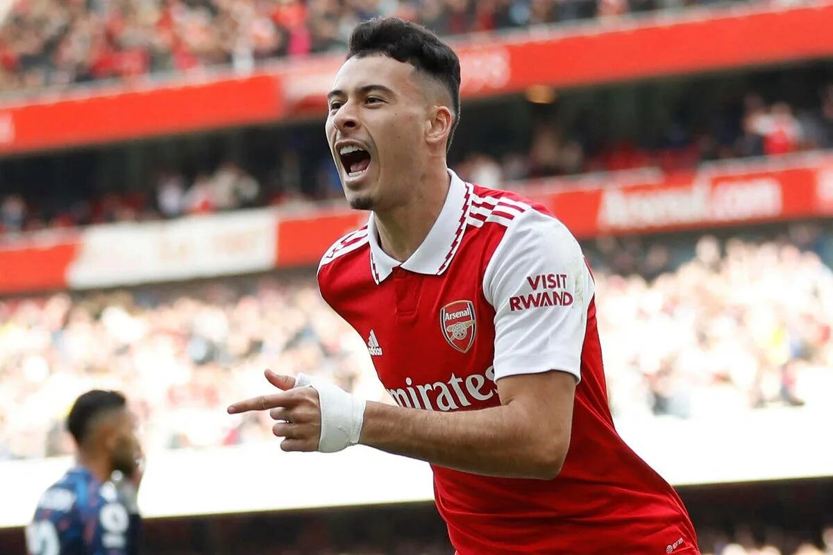 Габриэл мартинелли. Martinelli Arsenal 2022. Gabriel Martinelli Arsenal. Габриэл Мартинелли 2023.