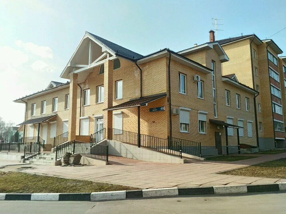 поликлиника в кленово. поселок кленово амбулатория. больница кузнечики дзм. больница кузнечики дзм. кузнечики дзм поликлиника.