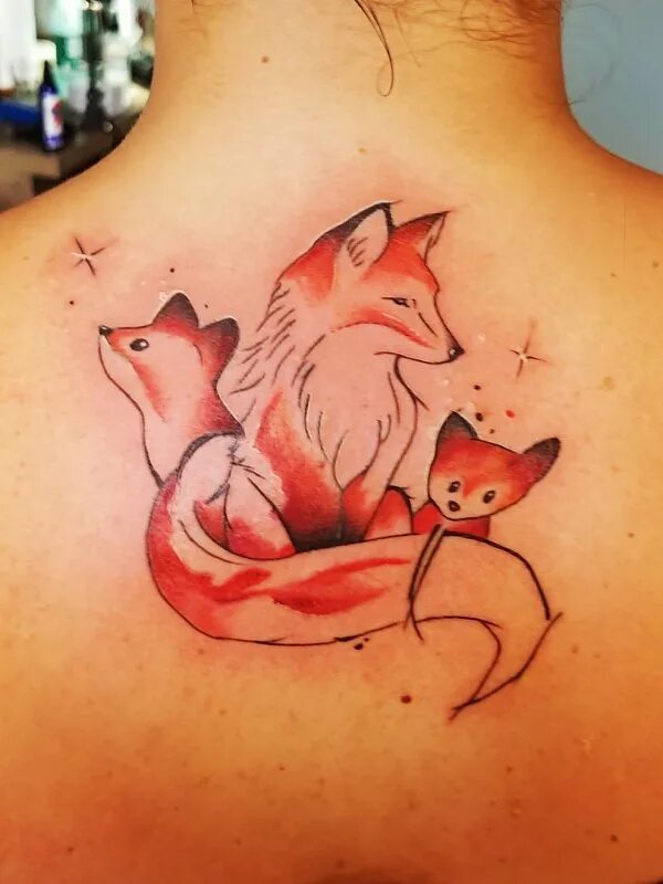 Тату лиса с лисенком. Тату лиса и волк. Тату лиса с лисенком. Тату лис и лиса. Тату лисенок.