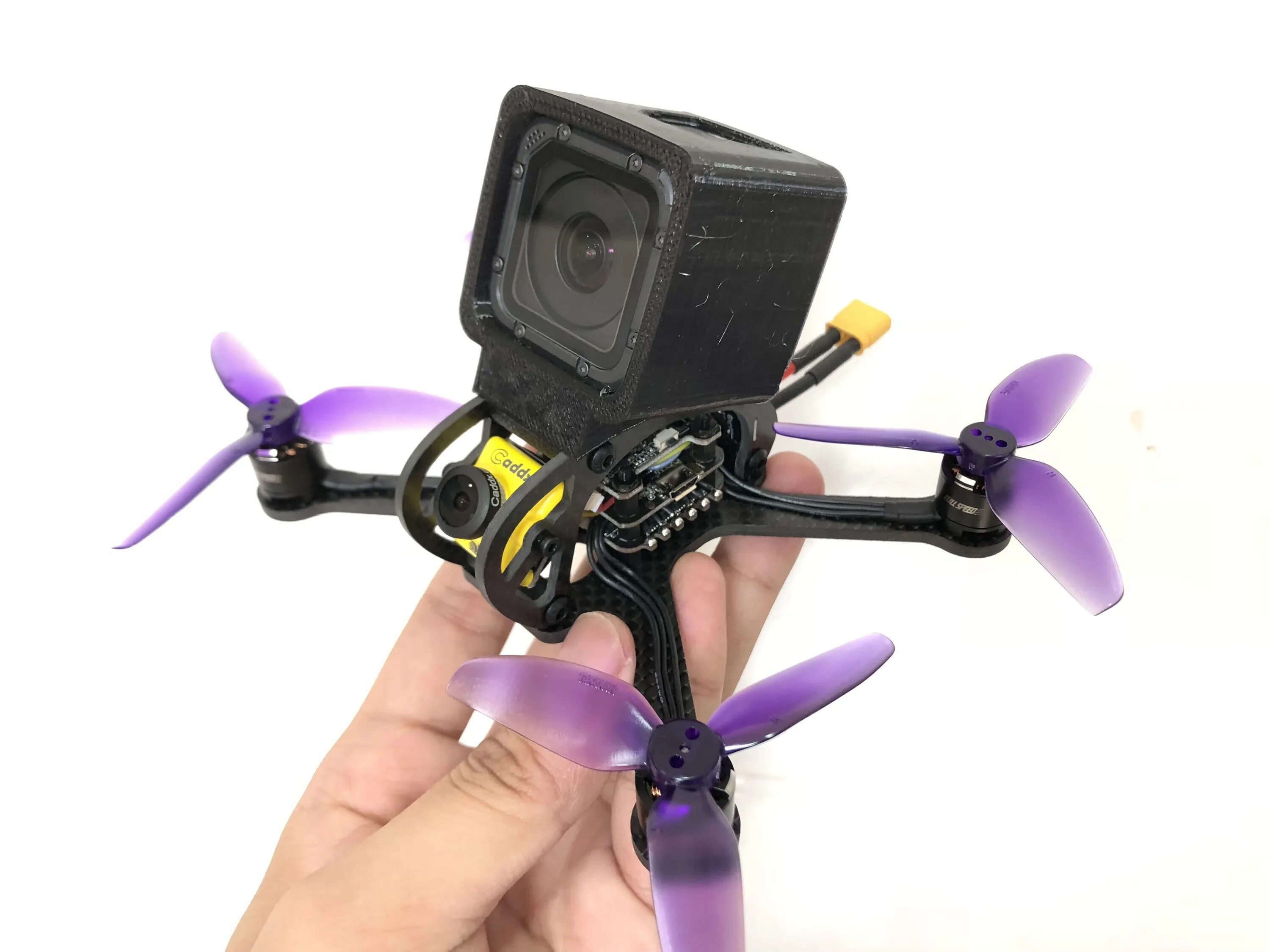Fpv gopro. Fpv drone камера. fpv дрон для gopro. гоночный увадрокоптер go pro. fpv дрон с камерой gopro.