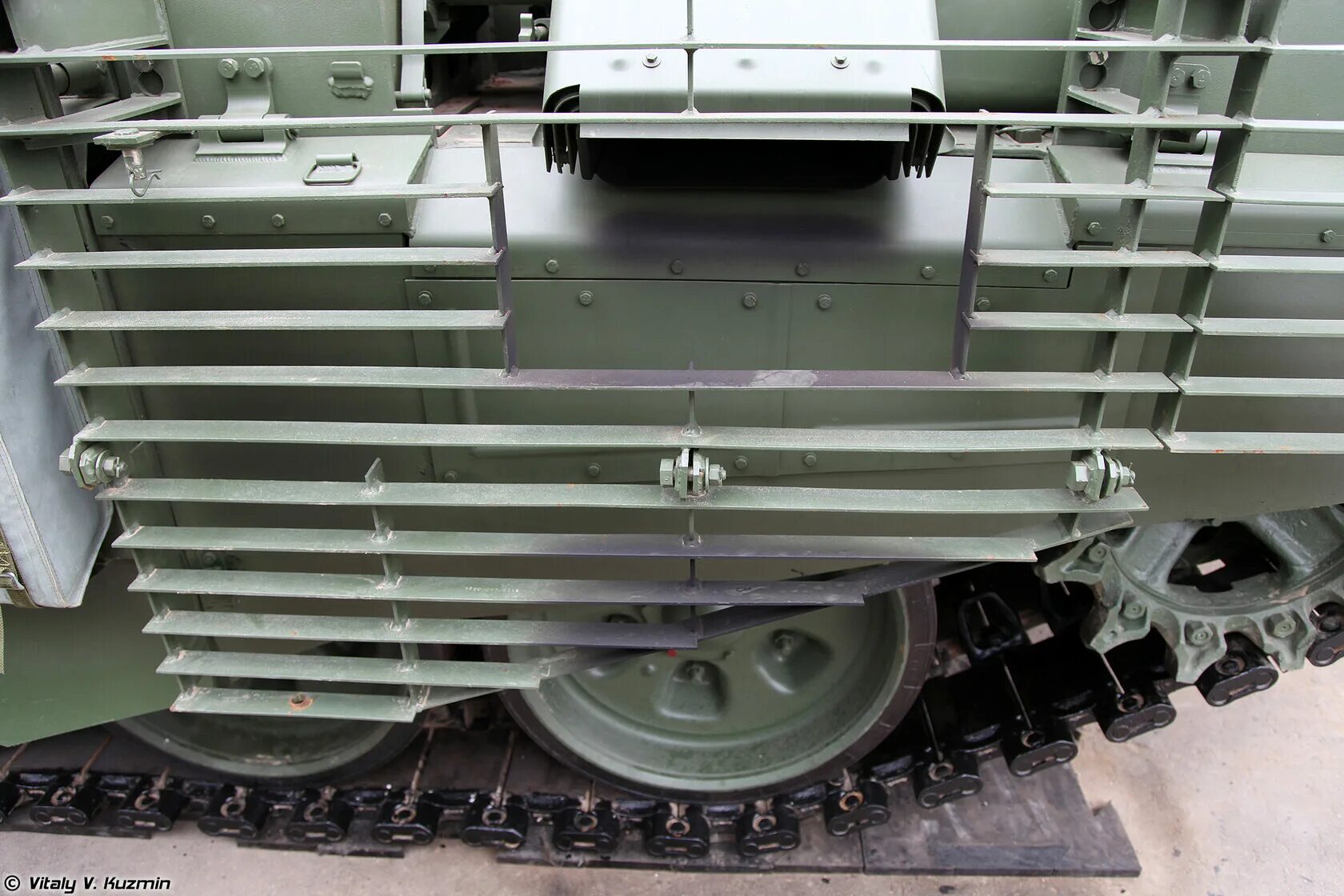 Купить Решетка радиатора от TopFire на TANK 300 во Владивостоке по цене: 47 000 