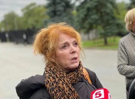 Однако позднее