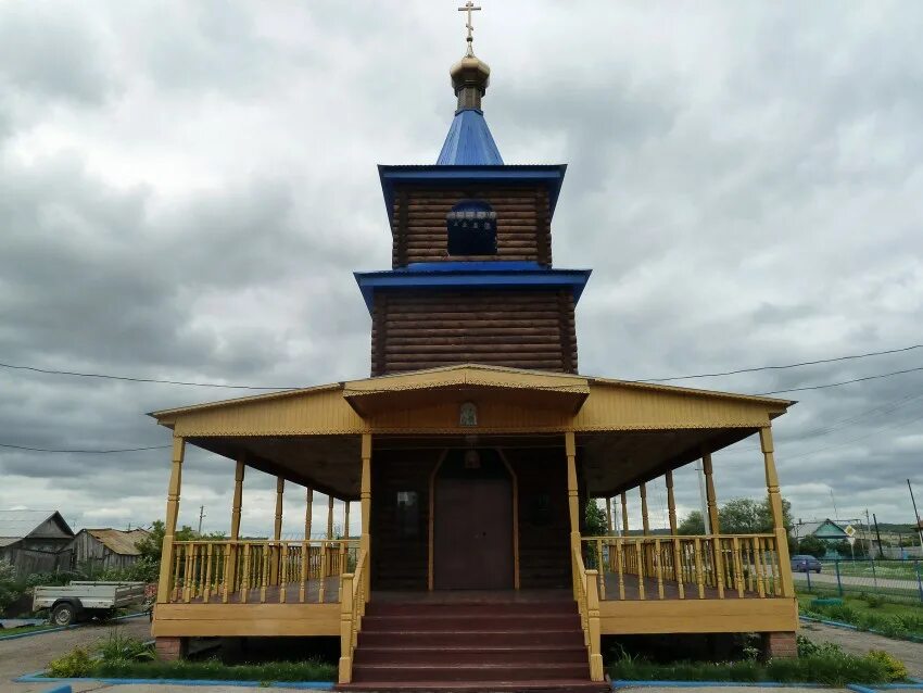 Марьевка Пестравский район. Церковь Николая Чудотворца Пестравка. Пестравский район Самарская область. Храм в с Марьевка Самарской обл.