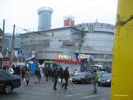 Станция метро рынок