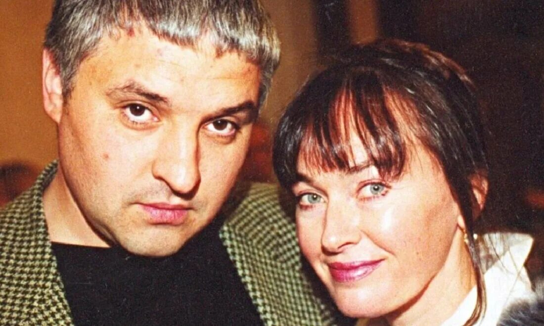 Гузеева сколько раз была замужем. Бухаров игорь олегович и лариса гузеева. игорь бухаров в молодости. игорь бухаров и лариса. бухаров игорь олегович и лариса.