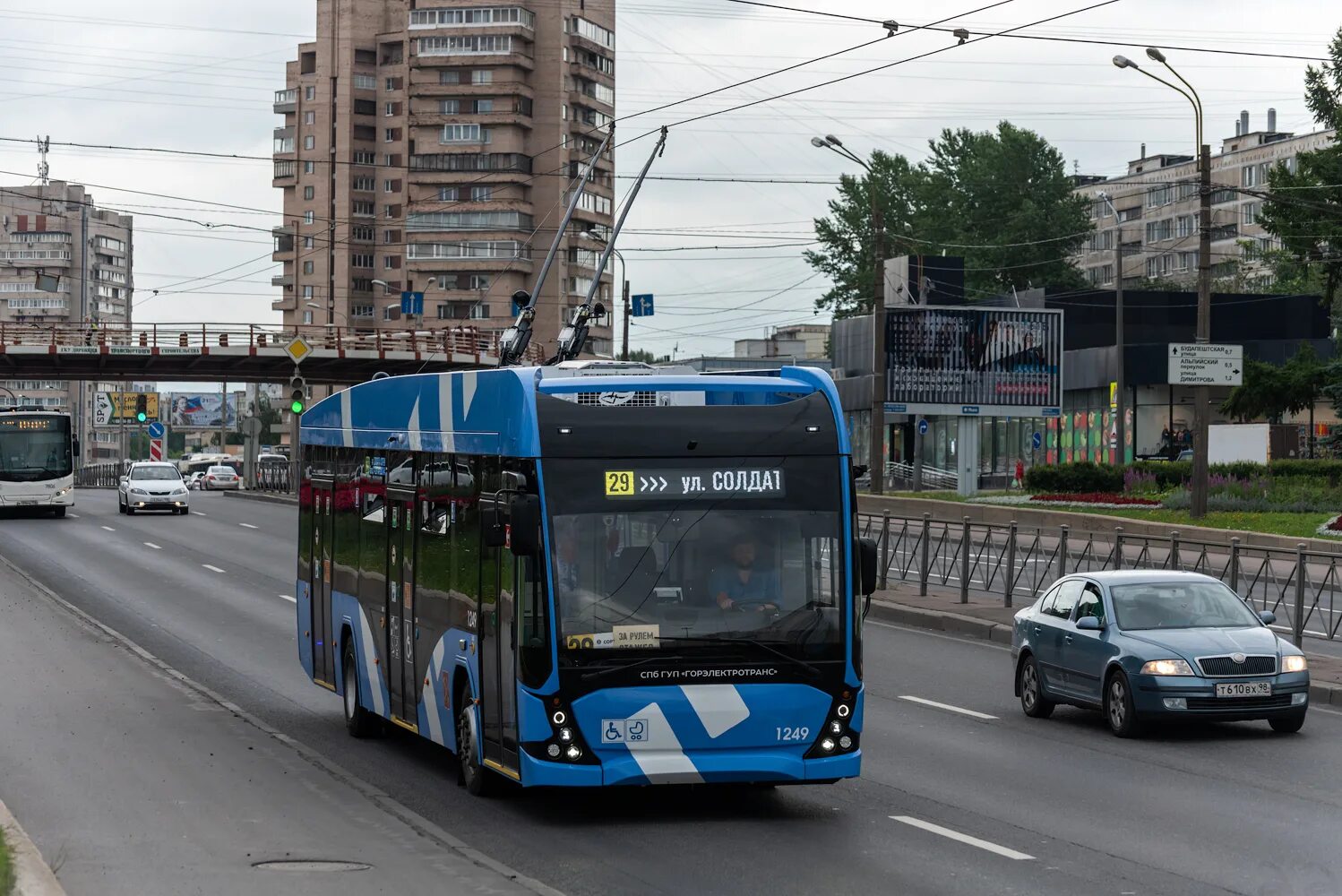 Троллейбус 20 санкт петербург. ВМЗ 5298 СПБ. ВМЗ-5298.01 «Авангард». ВМЗ-5298.01 Авангард СПБ. Троллейбус Авангард 2022.