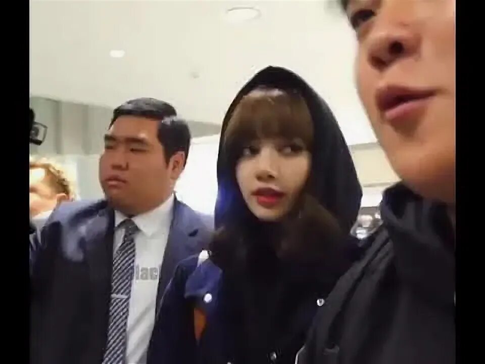 When lisa arrive. When lisa arrive