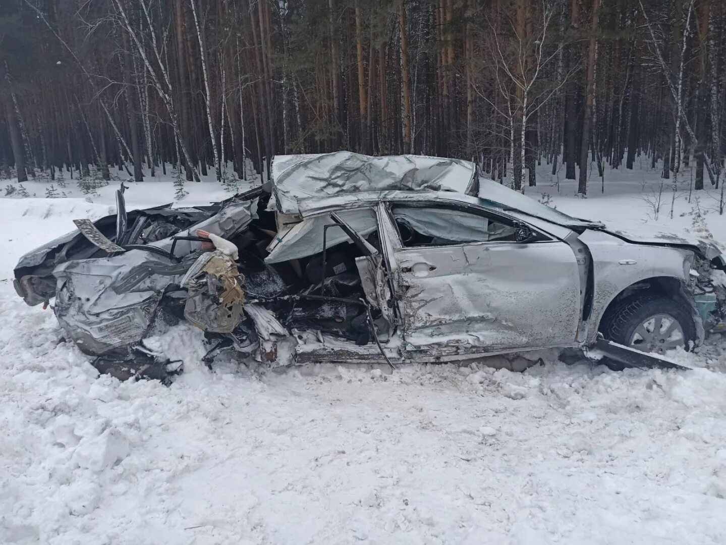 Авария Тюмень Омск трасса. Авария на Тюменской трассе Омск. ДТП на трассе Тюмень Омск. ДТП на Тюменской трассе.