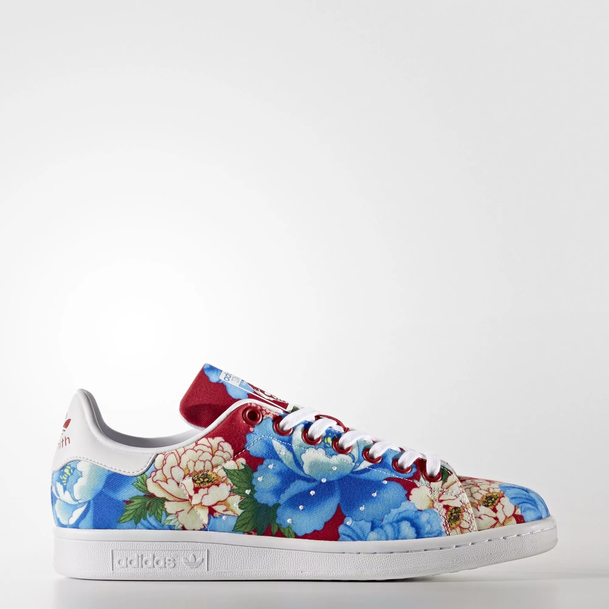 Адидас с цветами. Adidas Stan Smith Flowers. Adidas Shoes White Stan Smith Flower. Adidas Stan Smith Gold Flowers. Adidas Stan Smith Floral Print s75584.