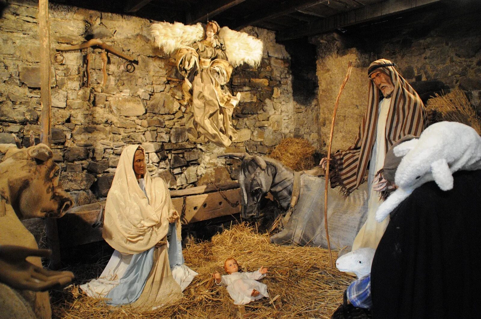 Где родился христос город. Ясли Иисуса Христа в Вифлееме. Вертеп Франциска Ассизского. Место рождения Иисуса Христа Вифлеем. Рождение Иисуса Христа в Вифлееме.