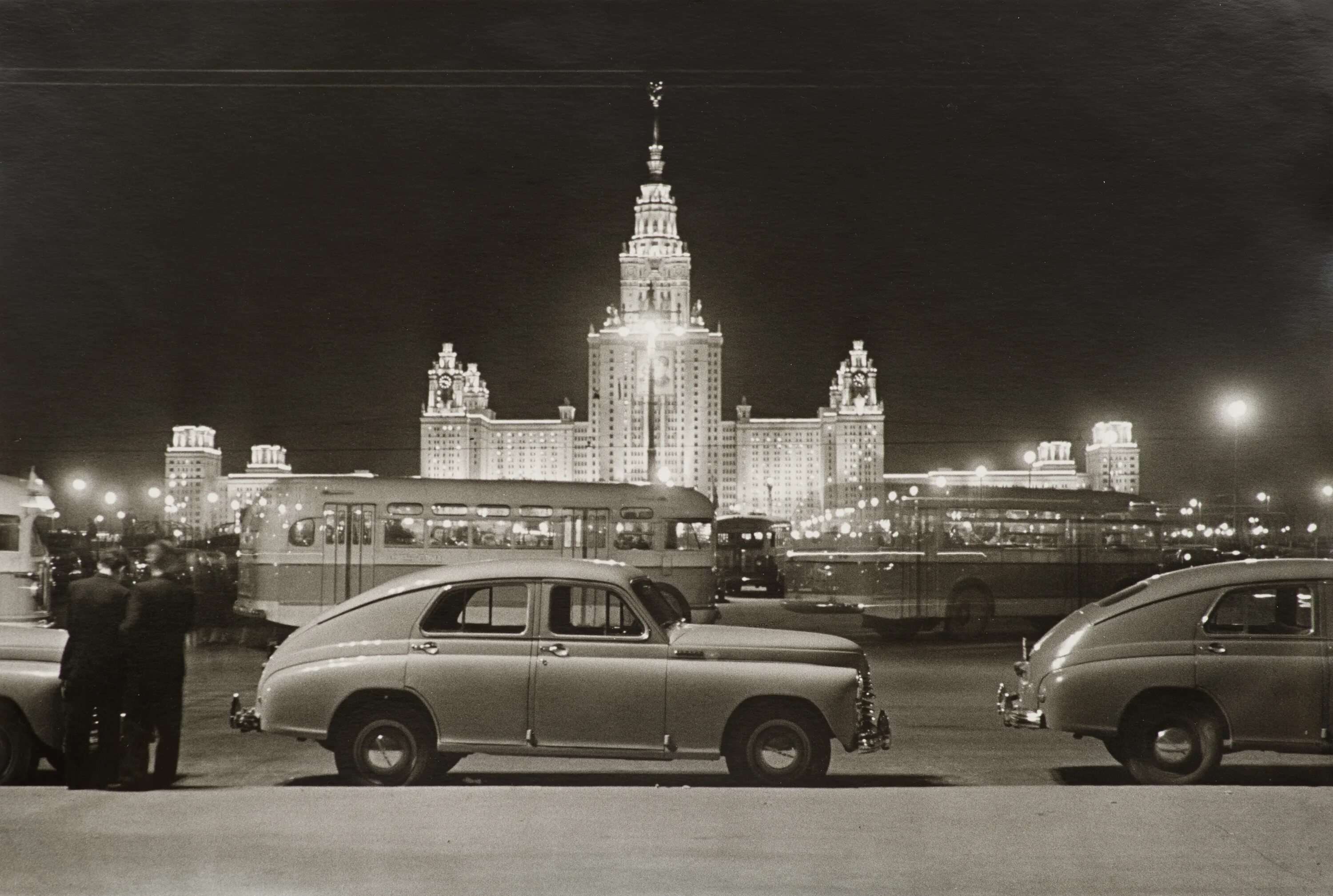 Мгу машина. МГУ до 1953 года. Moscow 1956. МГУ 60-Е годы. Москва смотра МГУ.