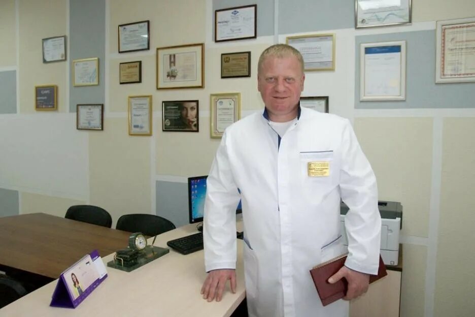 Пластический хирург горбольница. Пятидесятой. Хирург вильк михаил. Пластическая хирургия могилев городская больница. В.