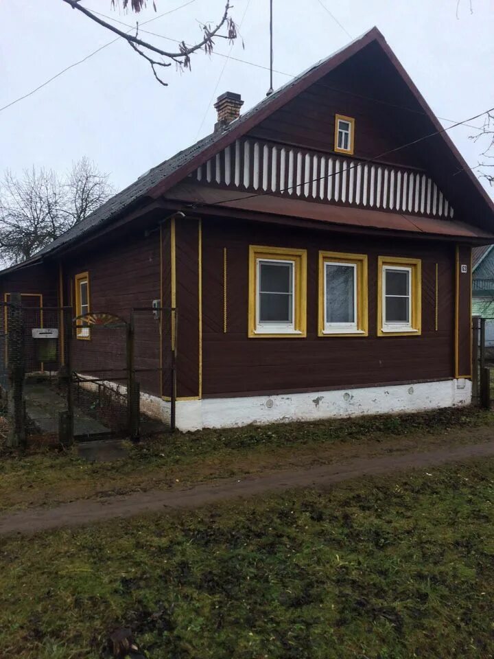 Тесовый дом. Дом в окуловке карелия. Деревня клинено новгородская область. Шимск новгородская область. Новгородская область домики.