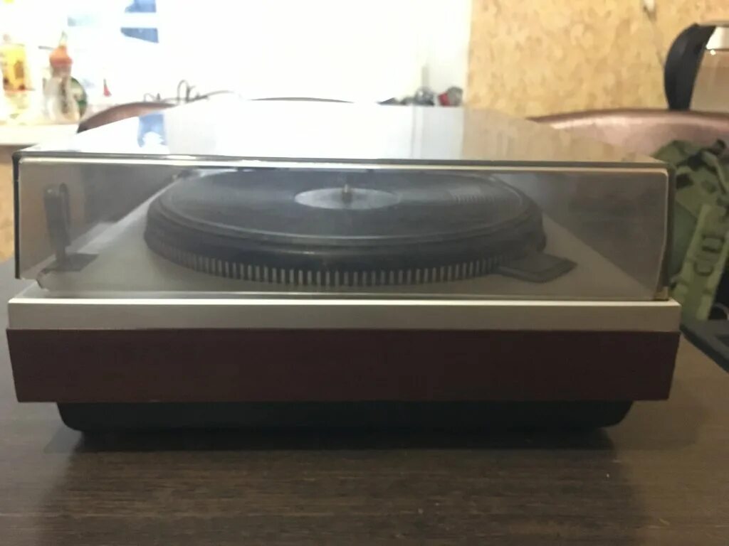 виниловый проигрыватель radiotehnika эп101. радиотехника 101 проигрыватель винила. Radiotehnika 101 проигрыватель винила. проигрыватель для виниловых пластинок радиотехника 101 стерео. электропроигрыватель радиотехника эп-101-стерео.