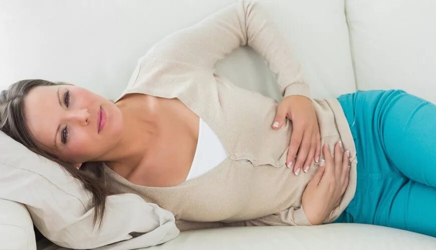 сильная боль в животе. живот беременной. заболел живот. животик болит. болит живот.