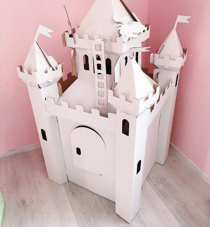 Замок для детей. Красивый детский замок. Детский домик замок. Фотозона детский замок.