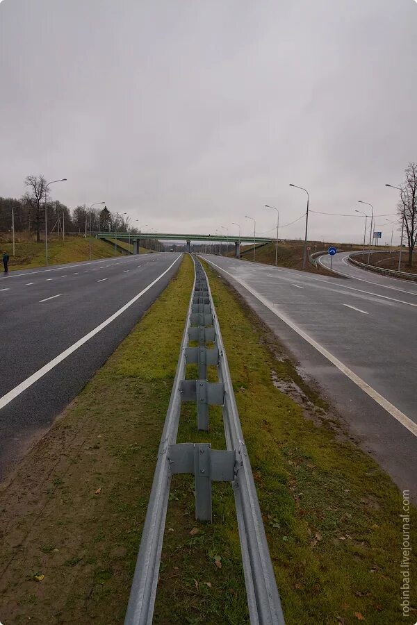 Какая сегодня трасса. Трасса м8 Холмогоры. Федеральная трасса м8 Холмогоры. Трассе м-8 Холмогоры. Автомобильная дорога м8 Холмогоры.