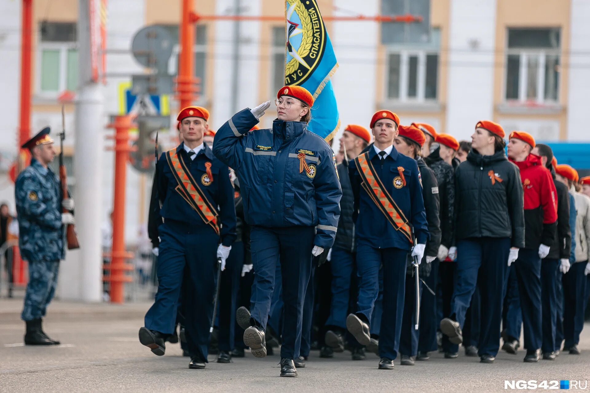 Канал победа кемерово. Парад Победы. Парад 9 мая. Парад 9 мая картинки. День Победы парад.