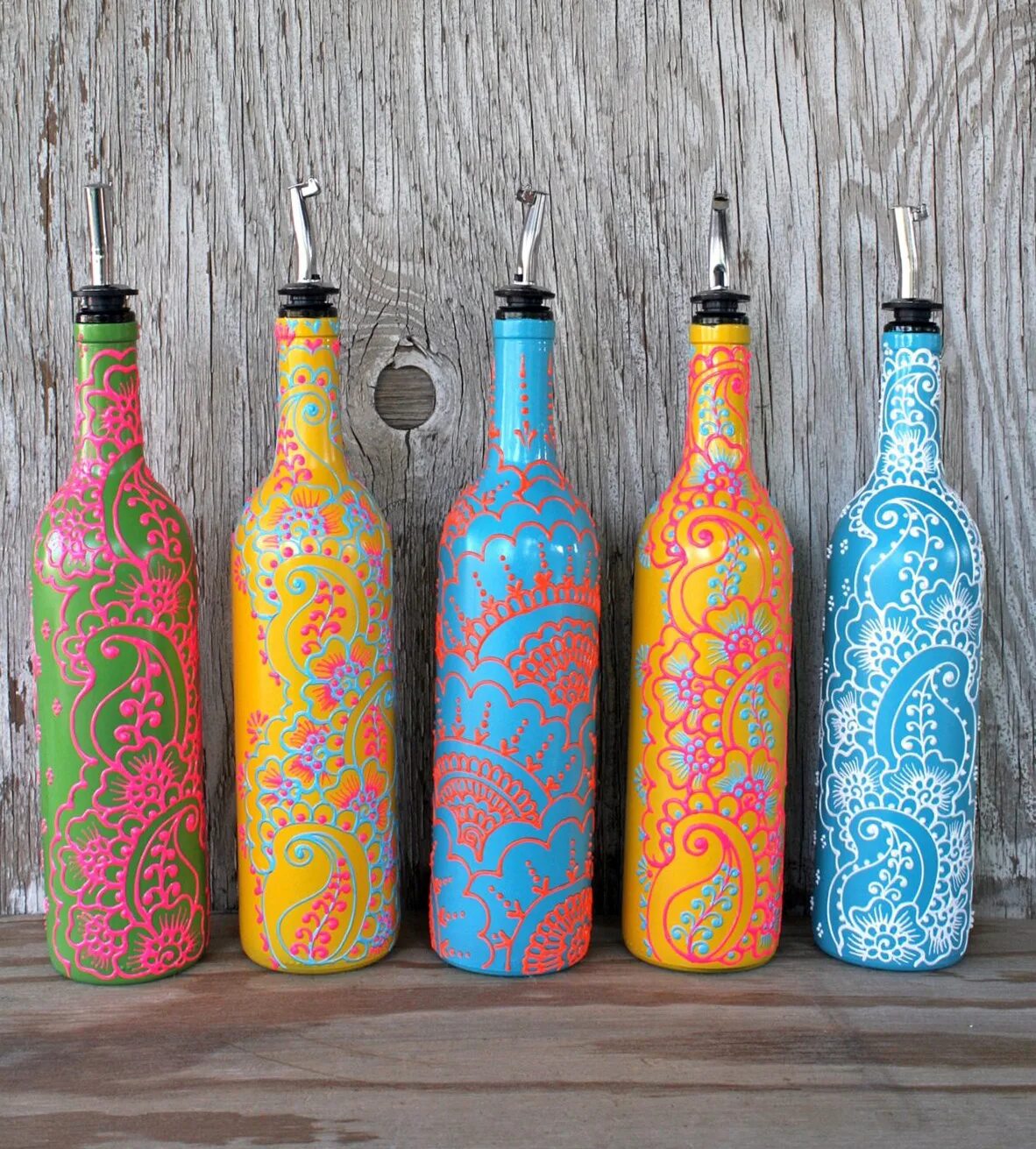 Красивые узоры на стену. Как можно разрисовать. Красивые узоры на стену. Декоративные украшения на стену. Как можно разрисовать.