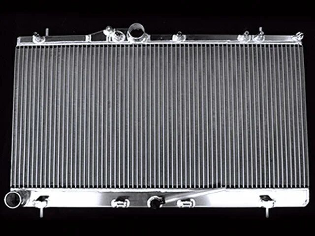 Купить радиатор субару. Радиатор охлаждения Субару Легаси bl5. Радиатор Subaru Legacy 2.5 2011. Радиатор Субару Аутбек BH. Радиатор охлаждения Subaru GDB.