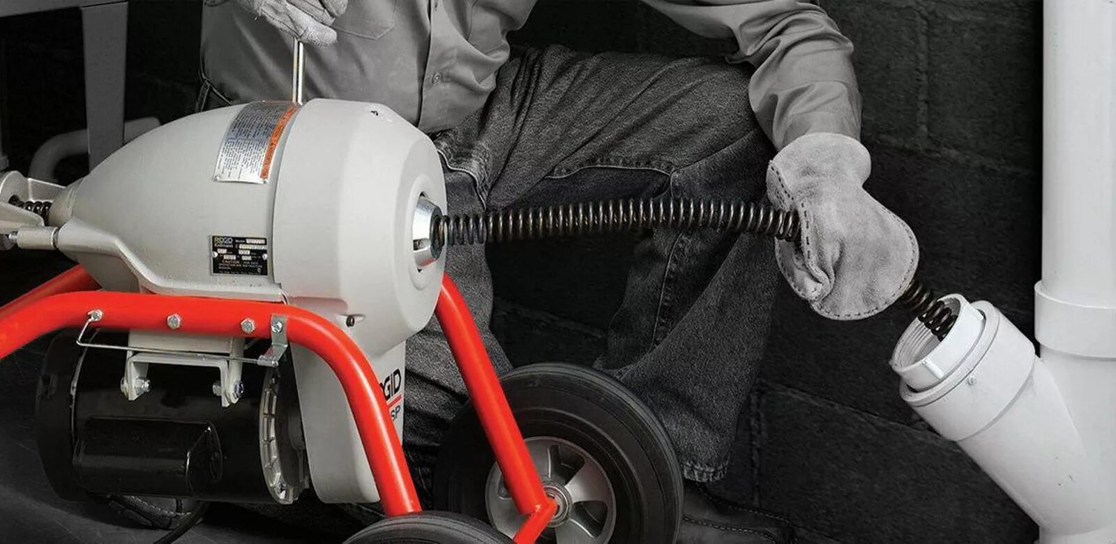 электромеханическая прочистка канализации. прочистка труб канализации. пробивка канализации гидродинамикой. гидродинамика прочистка труб. 637-767.