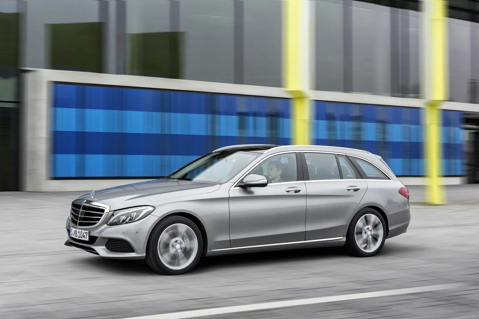 Mercedes hybrid. Мерседес Бенц ц класс универсал 2016. Mercedes c350. Mercedes c350 Plug in Hybrid. 2015 Mercedes Benz c350.