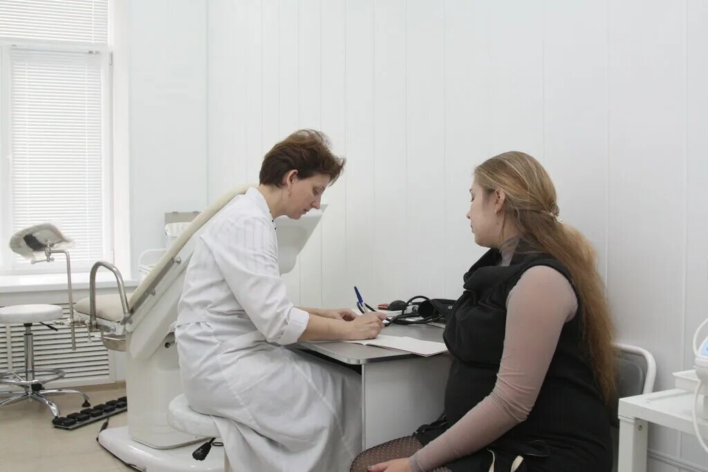 Клиника медиал астрахань. Кирова 72а медиал. Медиал астрахань телефон регистратуры. Клиника мать и дитя астрахань ахшарумова. Ахшарумова 82 астрахань.