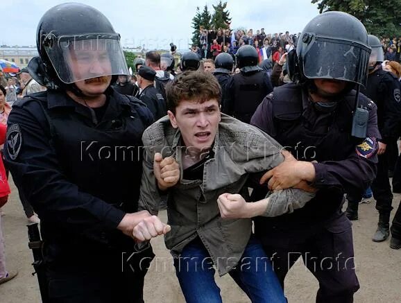 Несанкционированный митинг. Митинг 12 июня 2012. Митинги в 12 часов