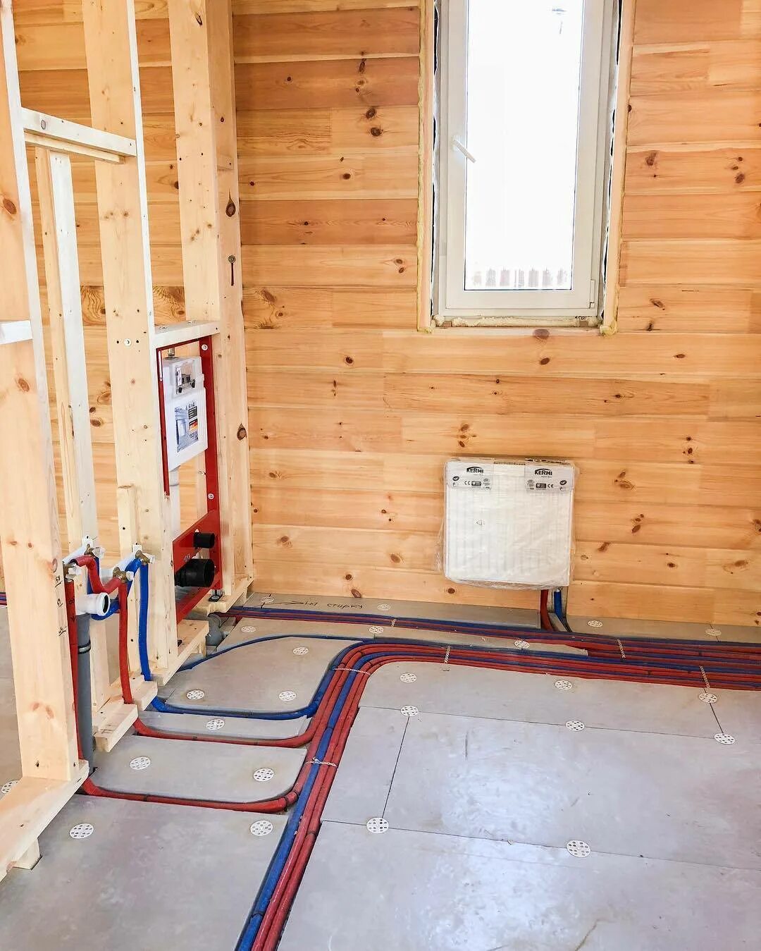 Радиаторы отопления в загородном доме. Сколько будет стоить провести отопление. Прокладка отопления в частном доме. Монтаж отопления в частном доме. Электрокотёл для отопления 100кв м.