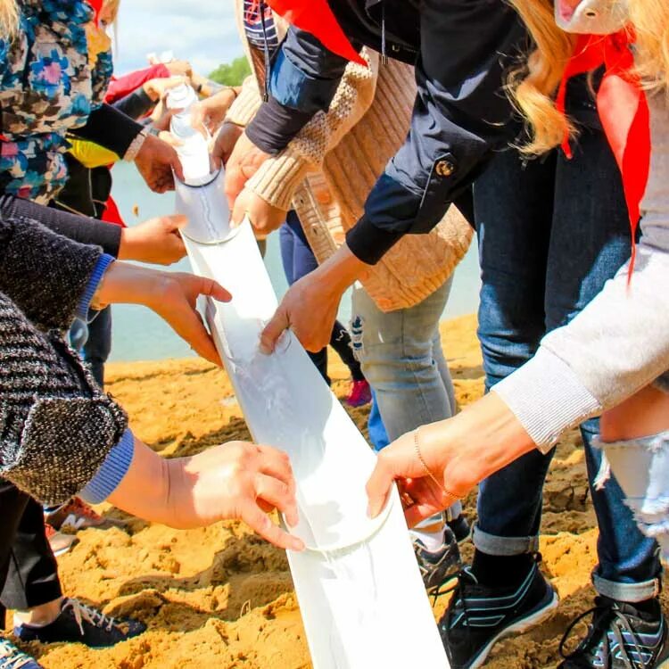 тимбилдинг. водосточная система 185/150 металлпрофиль. водосточная система мп модерн металлпрофиль. командные игры. желоб водосточный металлический чертеж.