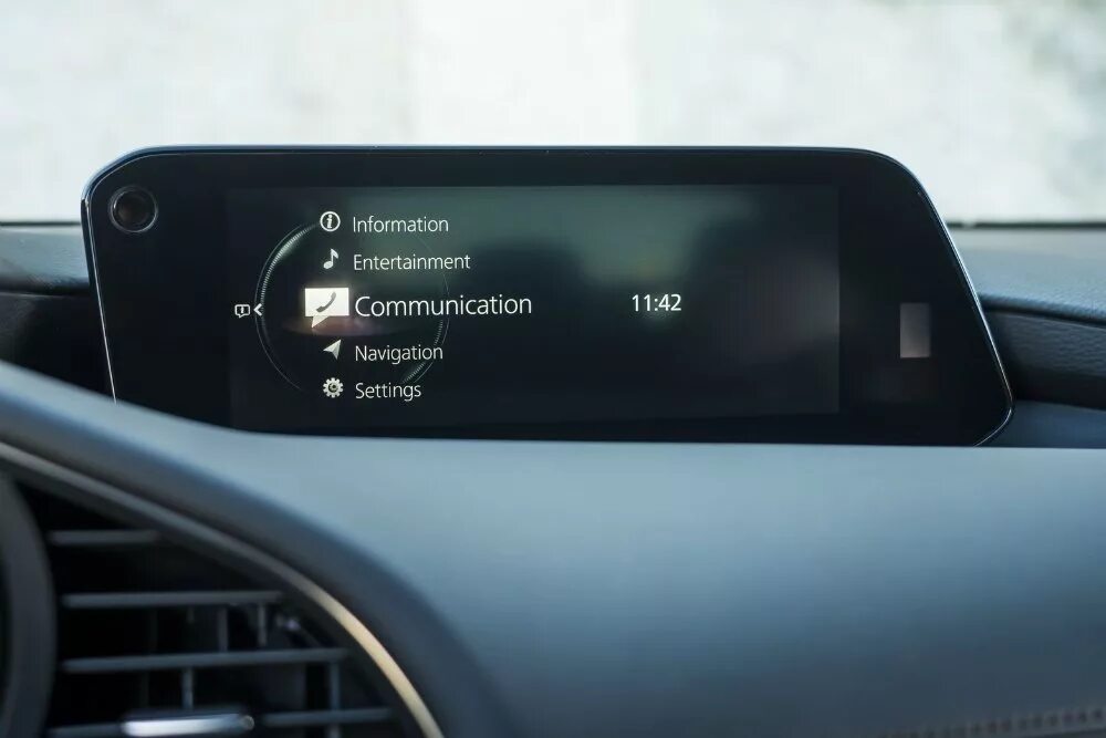 Отключить дисплей. Mazda 3 русификация. Бортовой компьютер мазда 6 2004. Mazda 3 русификация. Русификация mazda cx 30.