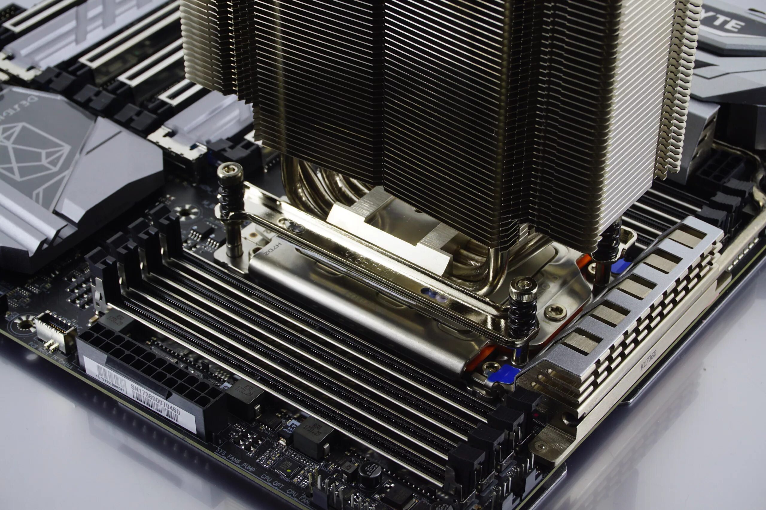 Socket tr4. Кулер для процессора noctua nh-u14s. amd socket tr4. sp3 lga. nh-u14s.