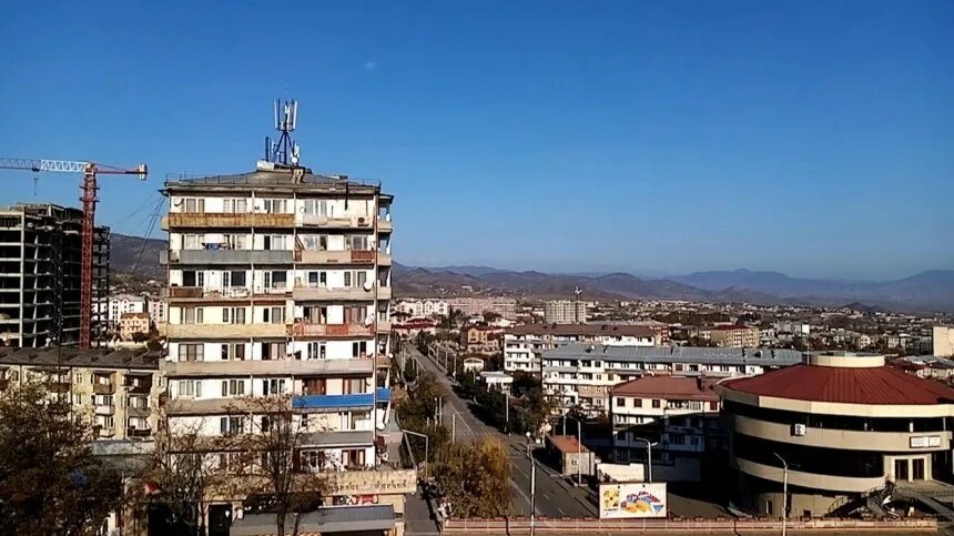 Степанакерт 2025. Город степанакерт армения. степанакерт азербайджан. город степанакерт нагорный карабах.
