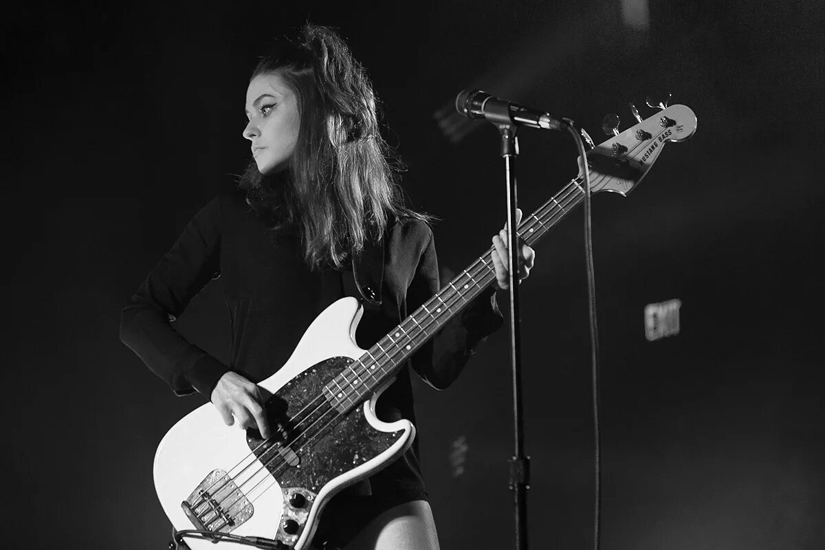 Мег 16. Мэг майерс певица. Мег 16. Meg myers 2021. Мэг майерс.