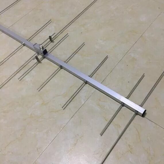 Яги 430 мгц. Антенна яги 144 мгц 8 элементов. Антенна яги 144 мгц 8. Антенна яги 144 мгц 8. Антенна яги на 430 мгц.