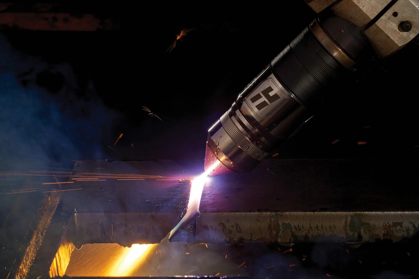 Вытяжной стол плазма. Под плазма. Плазма станок чпу фантом 3000. Под плазма. Чпу станок плазменной резки за 150000.