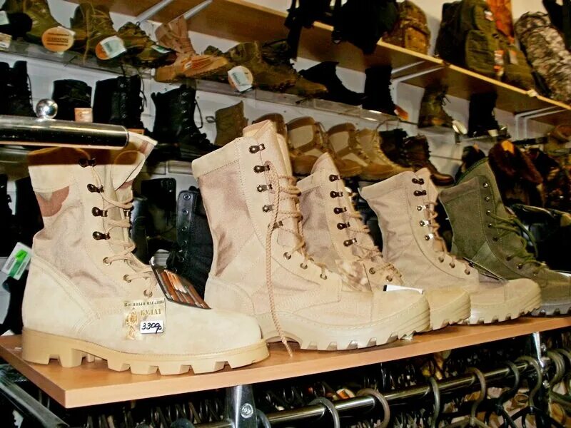 берцы коркоран мародер. обмундирование обувь. берцы комплекта ратник. американские военные ботинки комбат джангл 90х. военная форма обувь из материала.