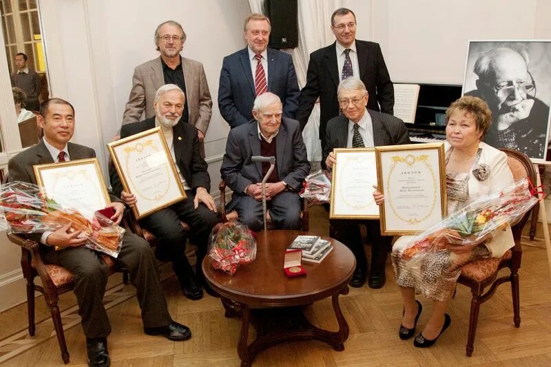 д с лихачев и пушкинский дом