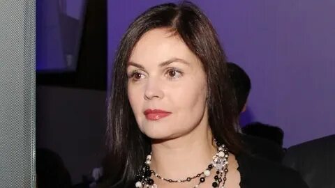 Орыс әйелінің диверсантпен жыныстық қатынасқа түскенін көріңіз