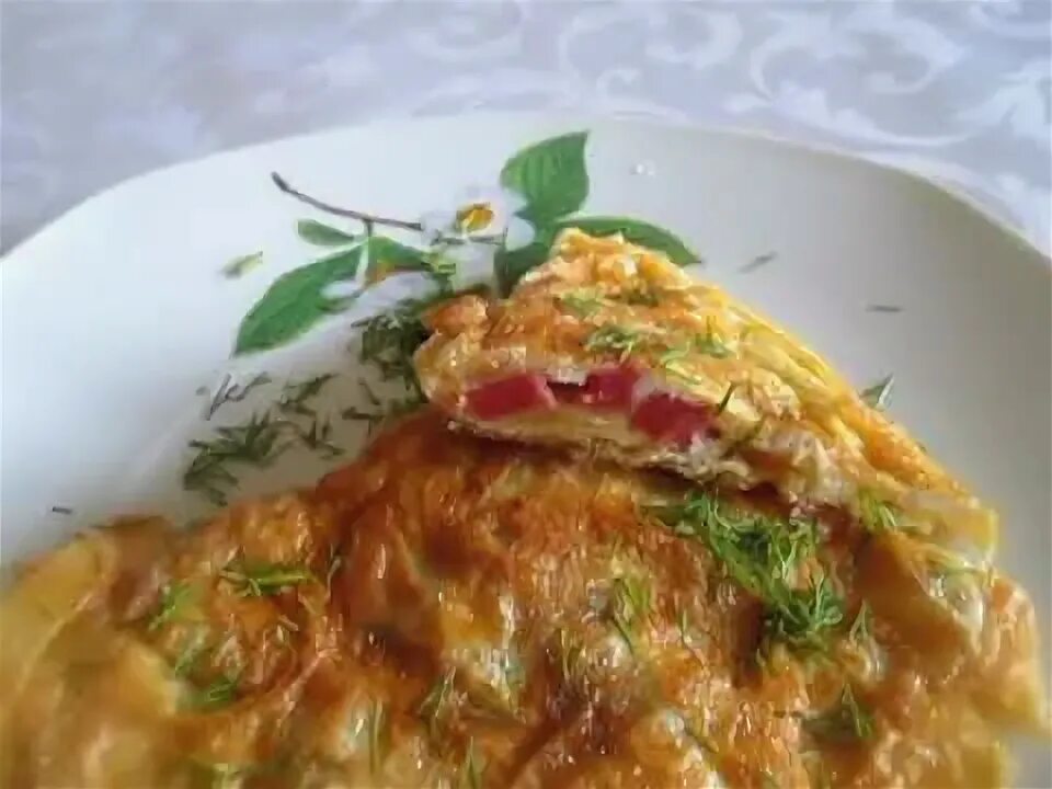 Омлет с лавашом и колбасой