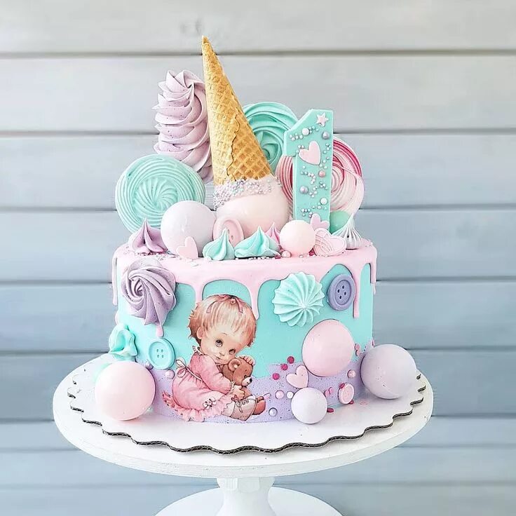 Delicious Vanilla Strawberry Orange Cake