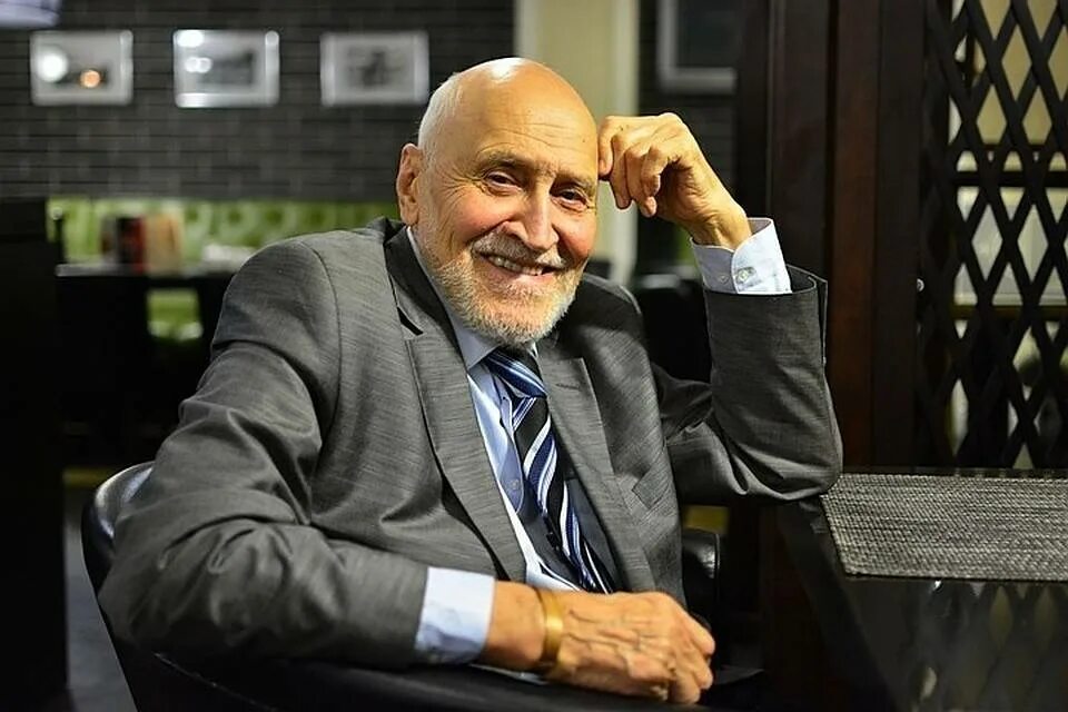 Сколько лет дроздову николаю николаевичу