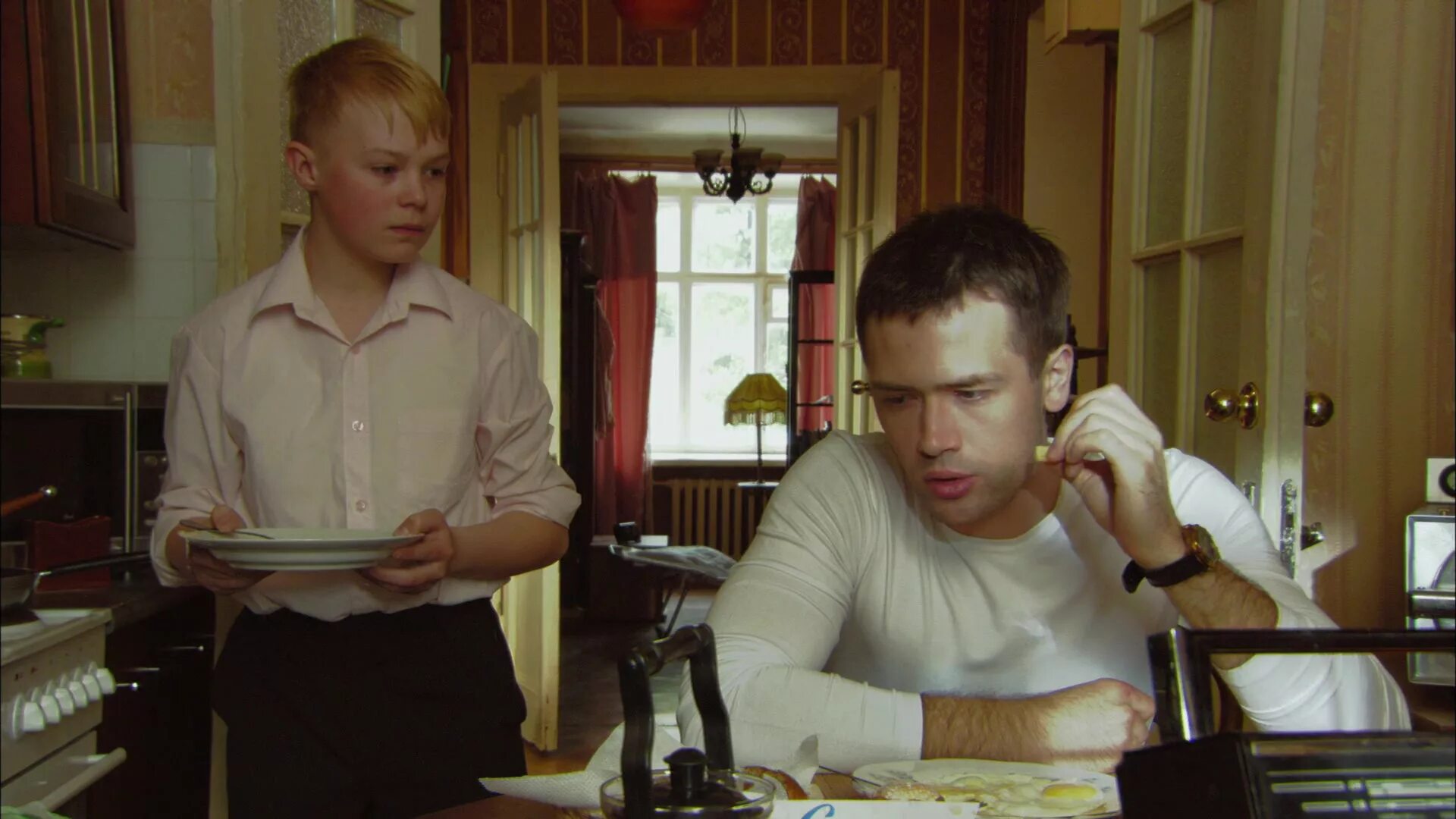 Братья детективы сезон 2. Близнецы-детективы аниме. Братья детективы сериал. Два брата детективы. Два брата детективы.