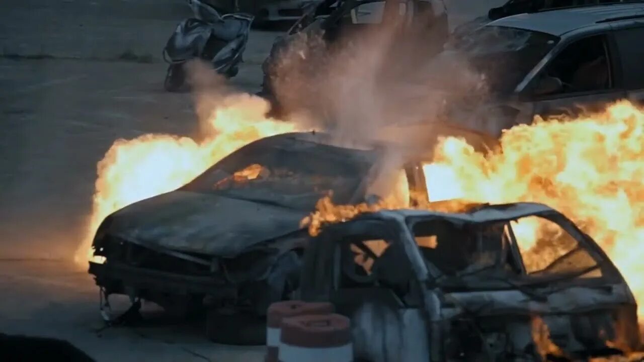 Arson песня. Arson bts. j hope arson. arson j hope снимки из клипа.